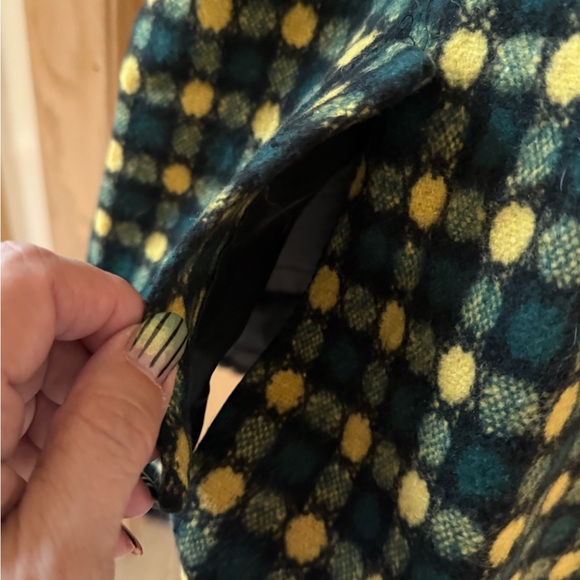 NWT Voodoo Vixen Checkered Retro Style Short Cape with Black Fur/Slash Pockets - Picture 4 of 6